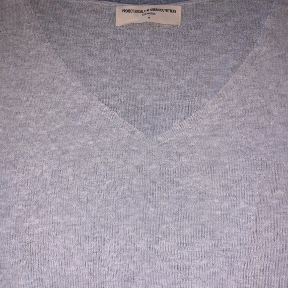 Urban Outfitters Light Gray Knit Top - Picture 2 of 2